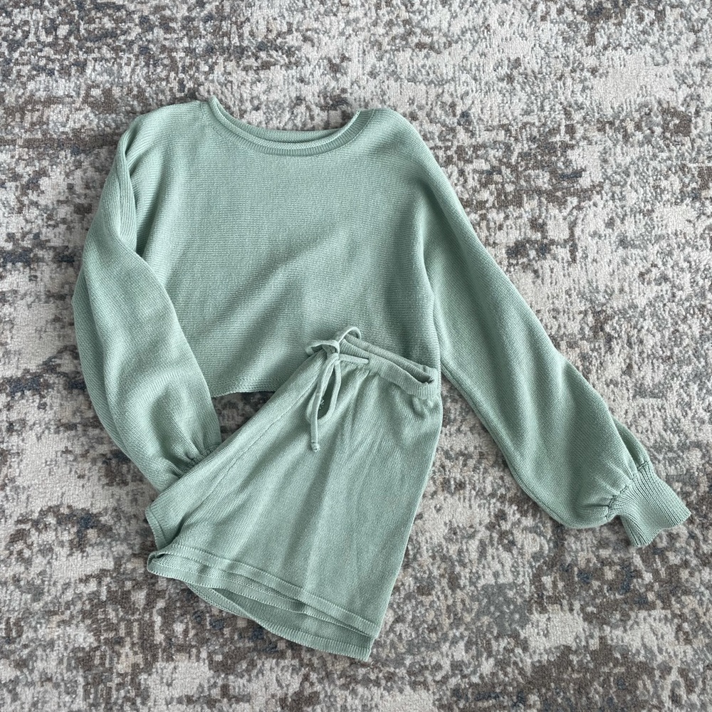 Hello Molly Flight Mode Set